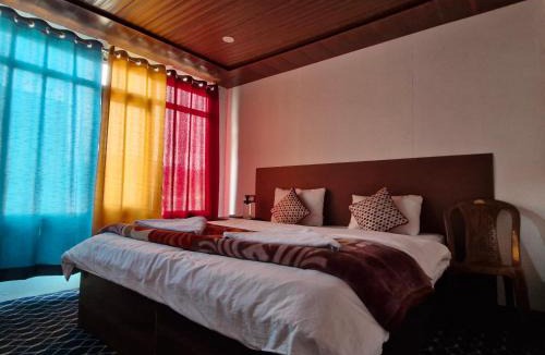Leh Hotel | pangong rainbow cottage