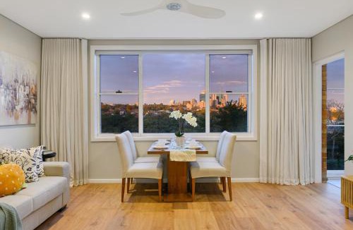 Greenwich Apartment | Panoramic Harbour Bridge & City View 1BR 2-4ppl