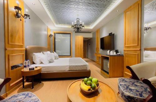 Dal Lake Hotel | Paradise Premium