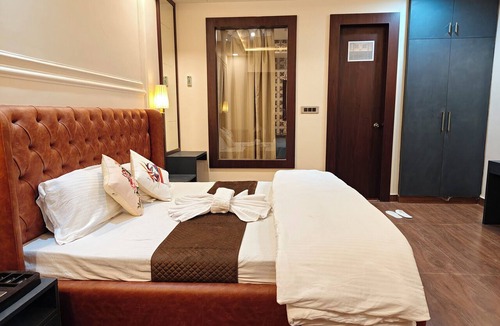 Bahraich Resort | Parinay Pavilion Resort