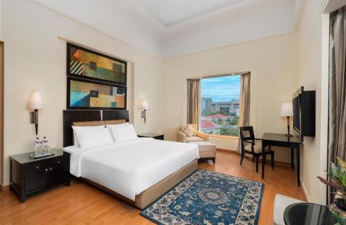 Sushant Lok Hotel | Park Plaza Gurgaon