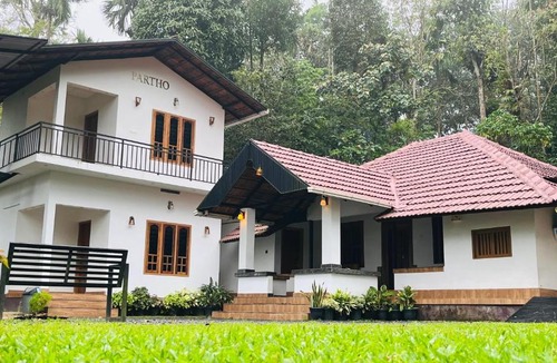 Mananthavady Villa | PARTHO HOME STAY Wayanad