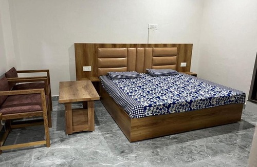 Dalhousie Apartment | Pathania homestay
