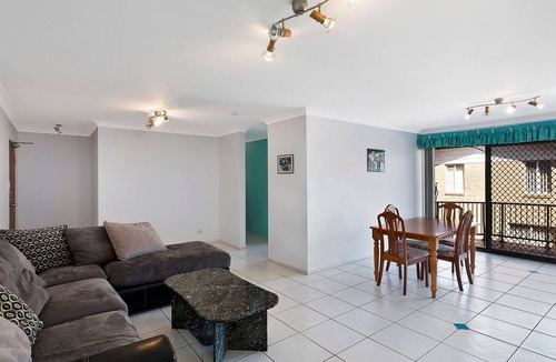 The Entrance North Apartment | Pelican Place - East Coast Getaways