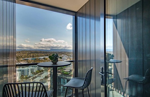 Belconnen Apartment | Penthouse Apartment in Belconnen