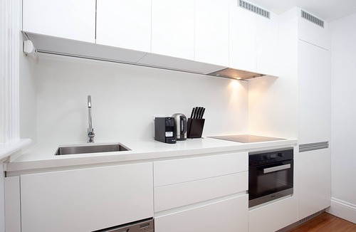 Lewisham Apartment | Perfect Located Cosy Studio in Sydney