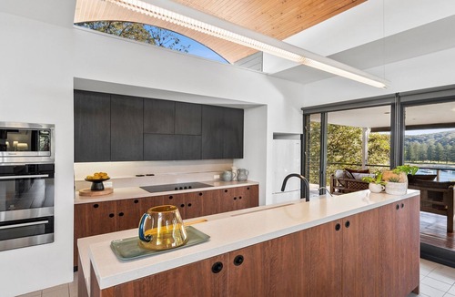 Coasters Retreat House | Pittwater Waterfront Retreat Ferry or Water Access
