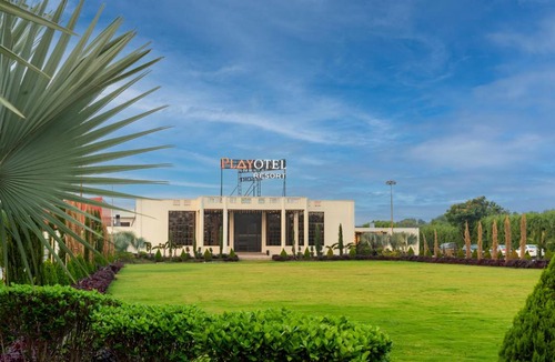 Rau Hotel | Playotel Resort Indore