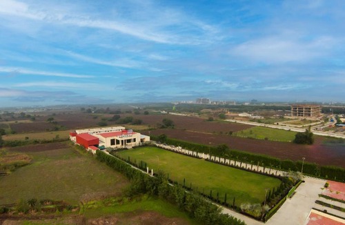 Rau Hotel | Playotel Resort Indore
