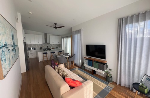 Kurnell Cottage | Plumeria Cottage - Coastal Haven