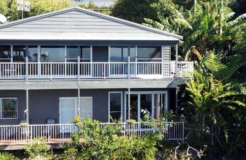 Avoca Beach House | Point View - 'Amazing Views & Location'