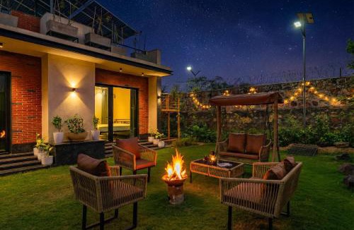 Gurugram Villa | Prassanam Vatika 2-BHK Hillside Villa with Private Pool & Expansive 1-Acre Garden