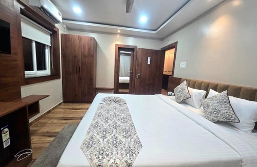Bhubaneshwar Hotel | Pratima Heritage