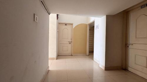 Jabalpur Hotel | Preet Residency Homestay