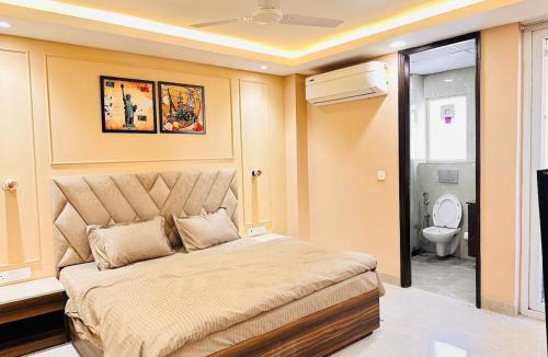 Sushant Lok Apartment | Premium 1bhk retreat Free breakfast included