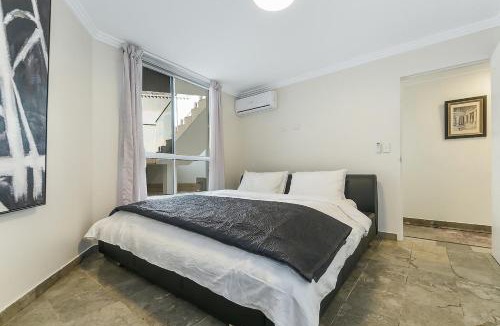 La Perouse Apartment | Premium Beachfront Stay, Space & Style APT