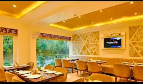Shyamkhet Apartment | Premium Luxury 2bhk suite Kaichidham,Nainital
