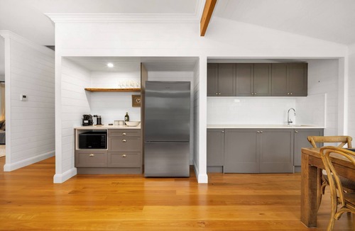 Berrima House | Quarry Hill Cottage – Sleeps 6, Walk to Berrima Village