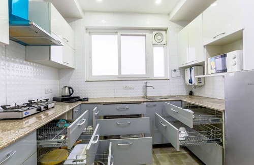 Sushant Lok Apartment | Quartz -Parfait Street Near Fortis