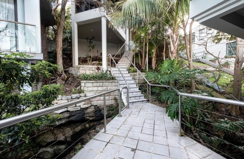 Queenscliff Apartment | Queenscliff Ocean Villa by onefinestay