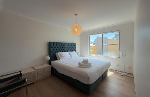 Chatswood Apartment | Quiet & Cozy 2BR Home in Chatswood with Parking
