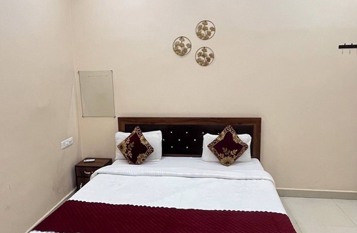 Ayodhya House | R K Lodge And Palace