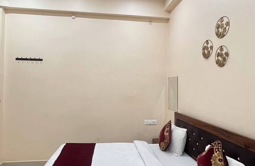 Ayodhya House | R K Lodge And Palace