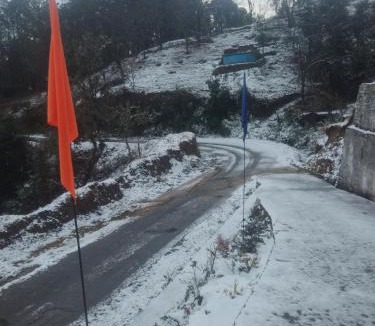 Digoti House | Radha Gopal Royal, Kausani