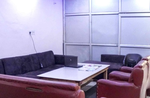 Agra Hotel | Radha Krishna Guest House