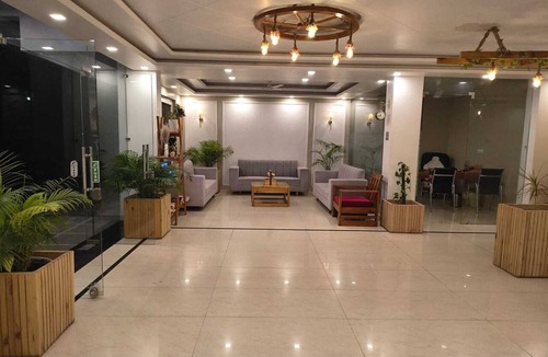 Dunda Hotel | Raja Ji Hotels