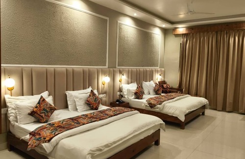 Dunda Hotel | Raja Ji Hotels
