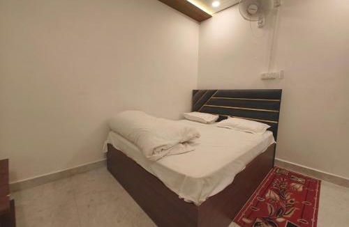 Ayodhya Hotel | Raja Palace