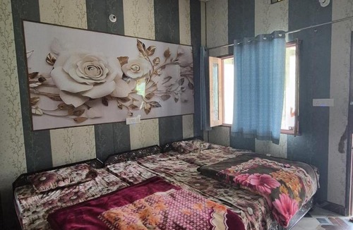 Narainkoti House | Rajvansh Homestay Uniyana
