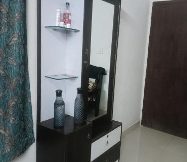 Paschim Vihar House | Rajwaniya home