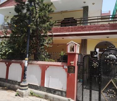 Varanasi Villa | Rani Villa Family HomeStay