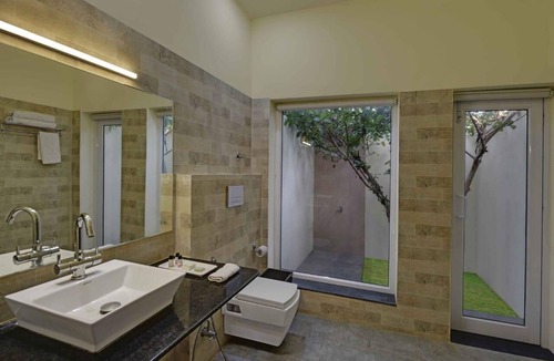 Sawai Madhopur Hotel | Ranthambore Tiger Inn Comfort Resort