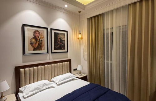 Gurugram Apartment | Rao stays luxury studio on golf course road