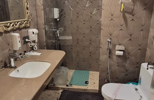 Taj Ganj Hotel | Ray of Maya Hotel