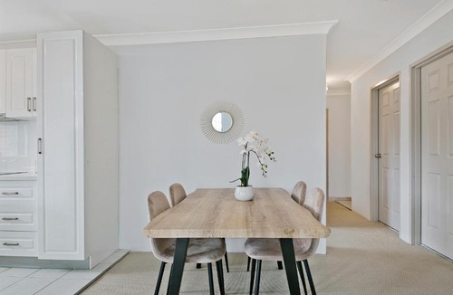 Redfern Apartment | REDFERN 3 BEDROOM APARTMENT FREE PARKING WALK TO CENTRAL STATION NRE187