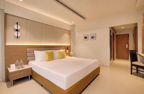 Ellis Bridge Hotel | Regenta Place CG Road
