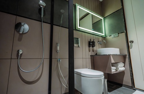 HITEC City Hotel | Regenta Place Hitech City, Hyderabad – A Royal Orchid Hotels Brand