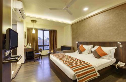 Kolhapur Hotel | Regenta Place Raysons Kolhapur