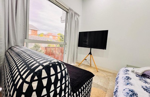 Bella Vista Apartment | Relax and Retreat Studio Flat