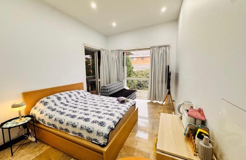 Bella Vista Apartment | Relax and Retreat Studio Flat