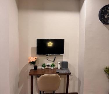 Jaypee Greens Apartment | Relaxing place couple friendly