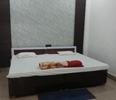 Karhal Hotel | Relex inn hotel and restaurant