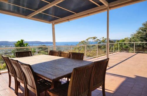 Umina Beach House | Resort Style Rock Pool Oasis