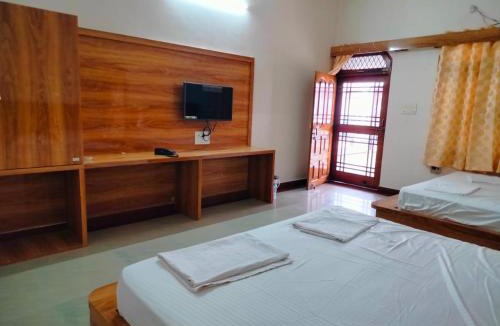 Lalitpur Bed & Breakfast | RG Guest house
