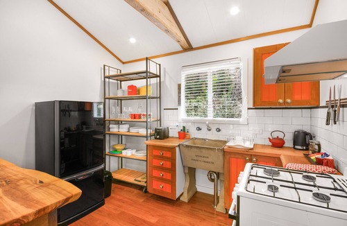 Katoomba Cabin | Riley's Retreats - Eclectic Mountain Cabin