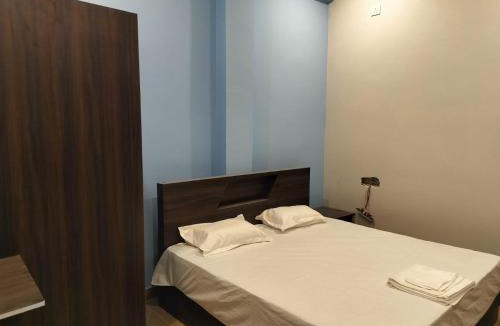 Phulpur House | River Side Hotel - Prayagraj
